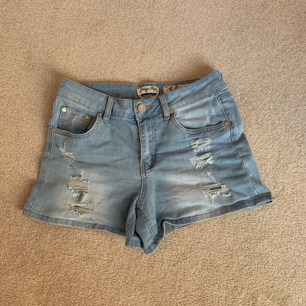 Juniors short ripped jean shorts